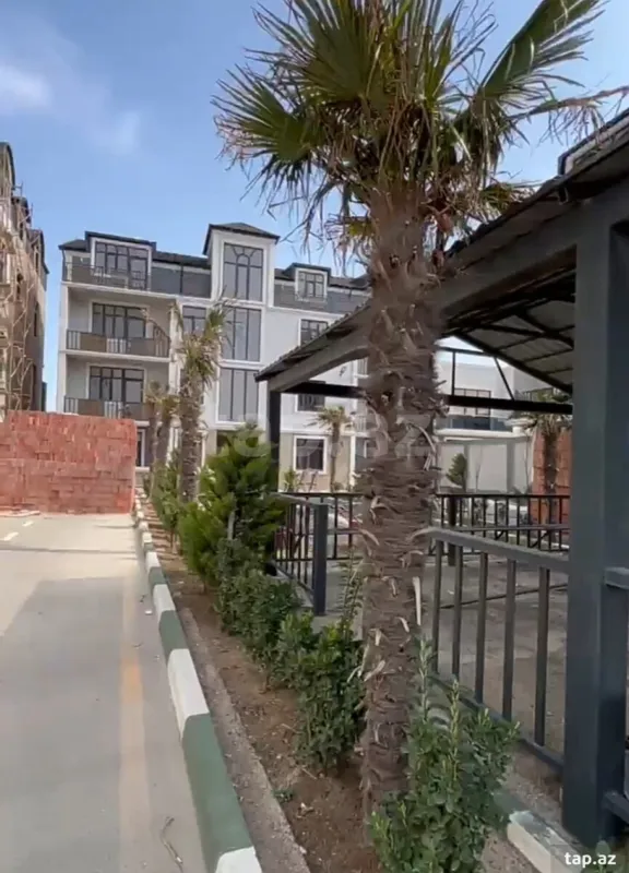 Satılır 2 otaqlı yeni tikili 52 m²