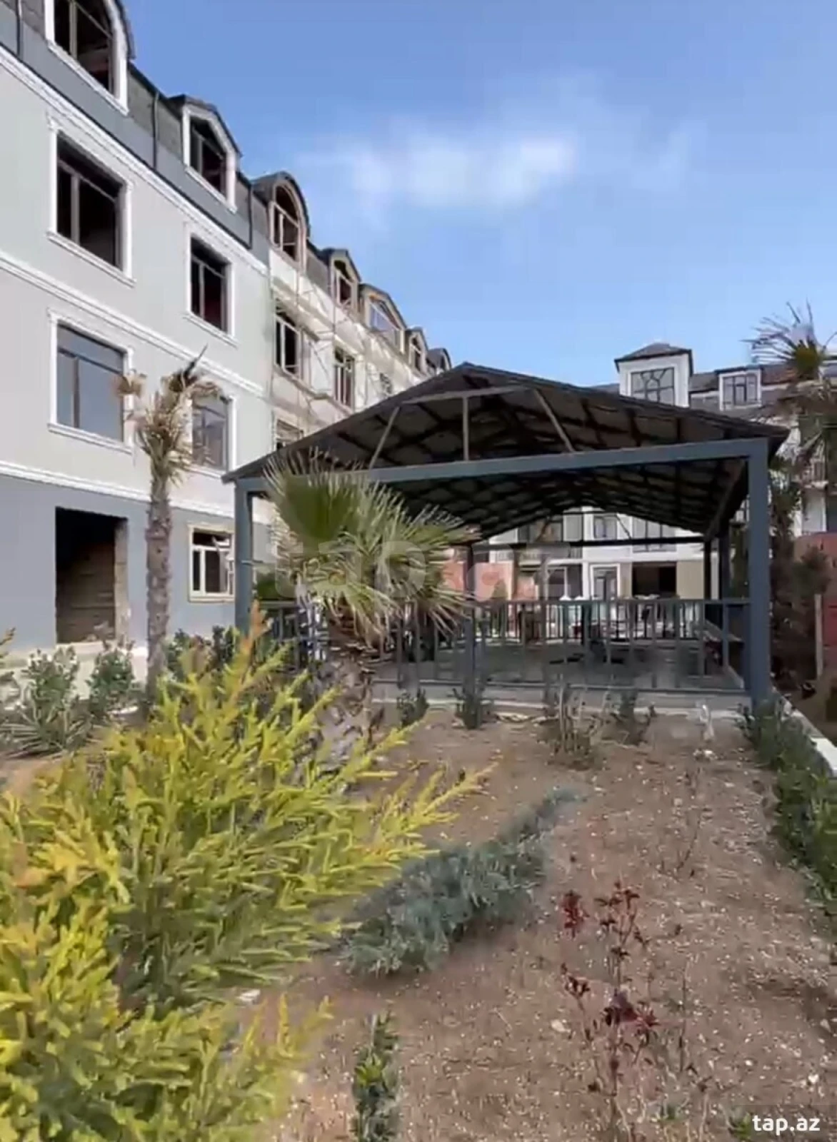 Satılır 2 otaqlı yeni tikili 52 m²