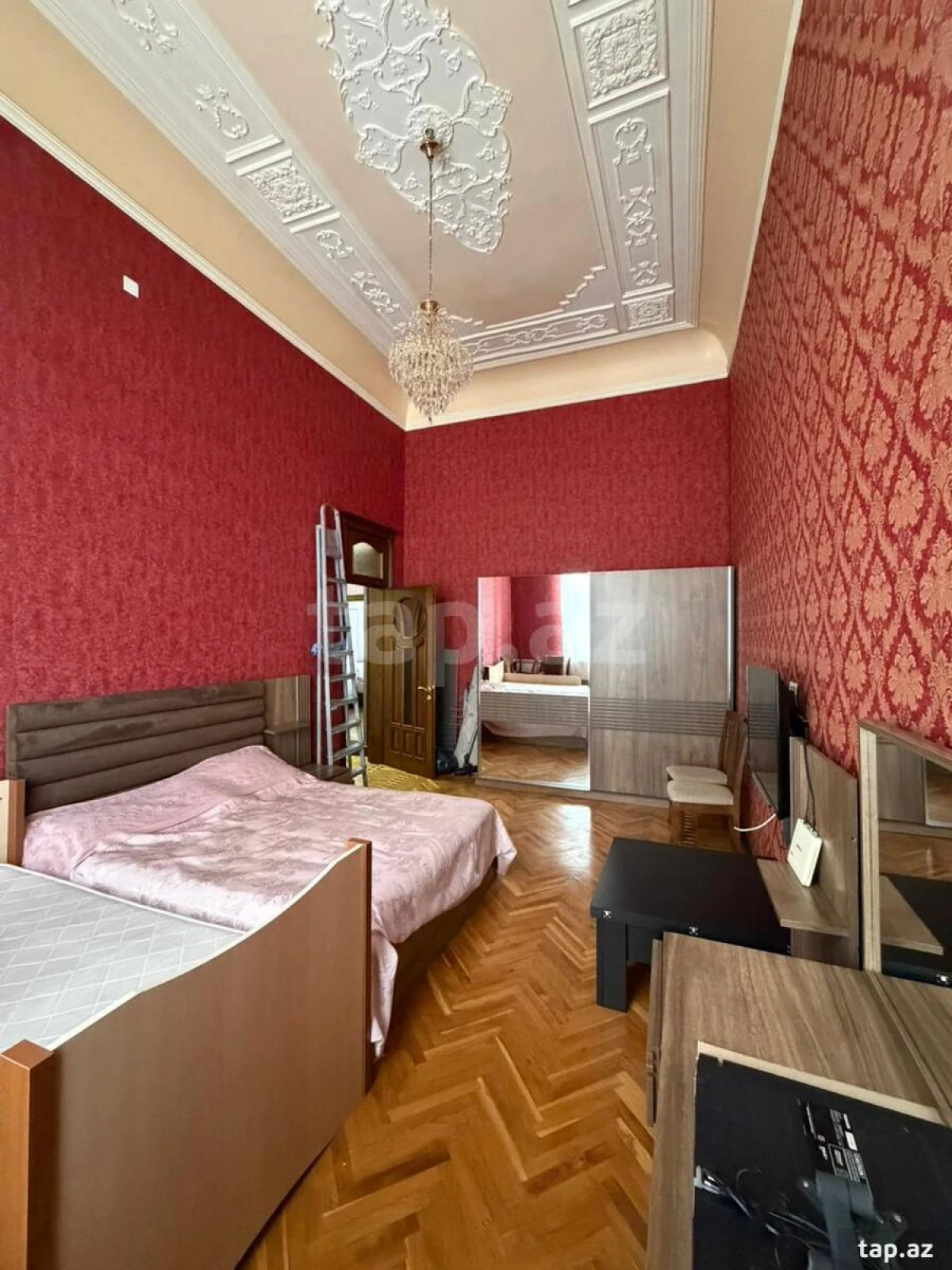 Kirayə verilir 3 otaqlı mənzil 105 m²