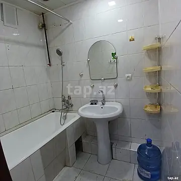 Kirayə verilir 2 otaqlı mənzil 52 m²