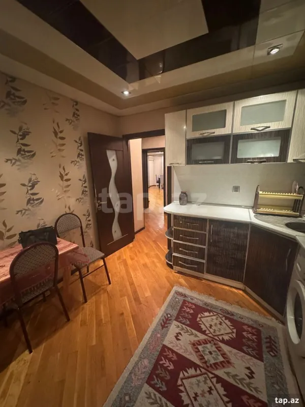 Kirayə verilir 3 otaqlı mənzil 85 m²