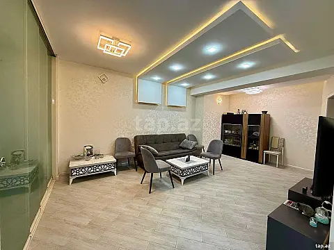 Satılır 3 otaqlı yeni tikili 82 m²