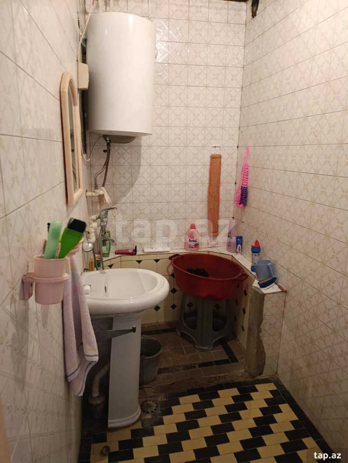 Satılır 2 otaqlı mənzil 60 m²