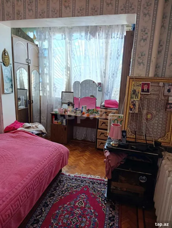 Satılır 2 otaqlı mənzil 60 m²