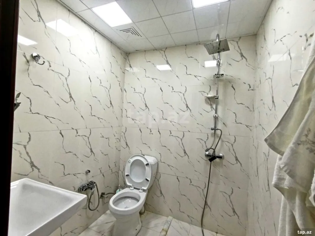 Kirayə verilir 2 otaqlı yeni tikili 60 m²