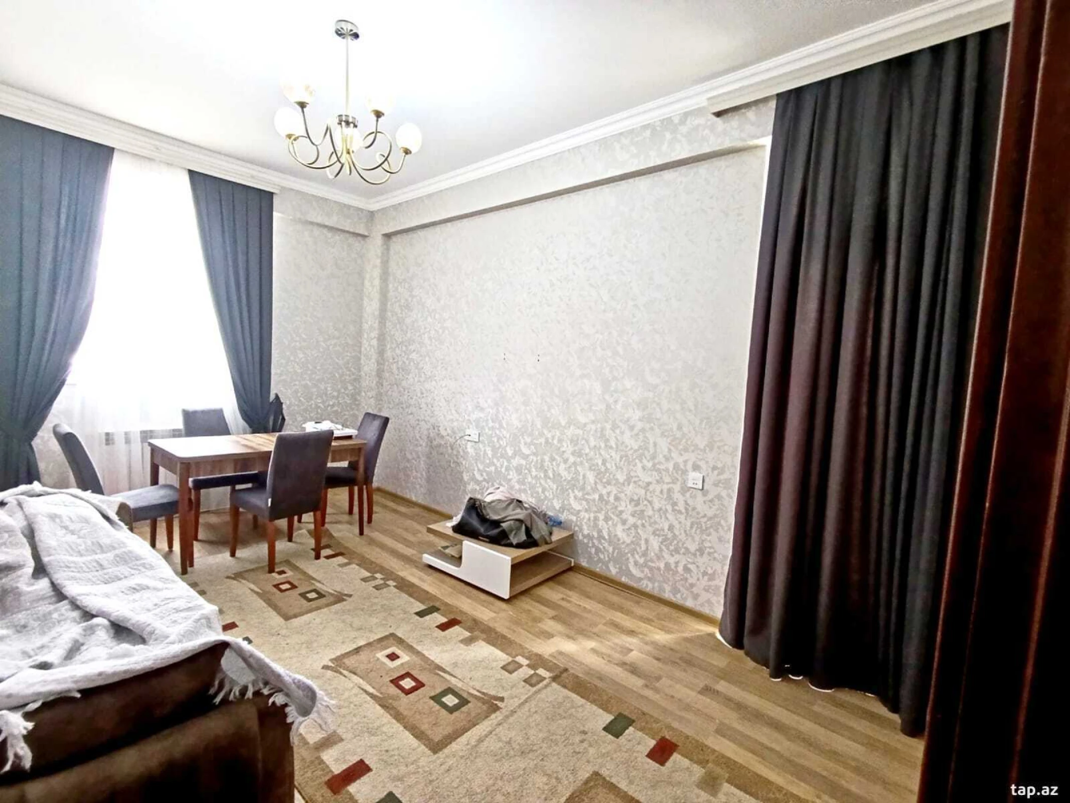 Kirayə verilir 2 otaqlı yeni tikili 60 m²