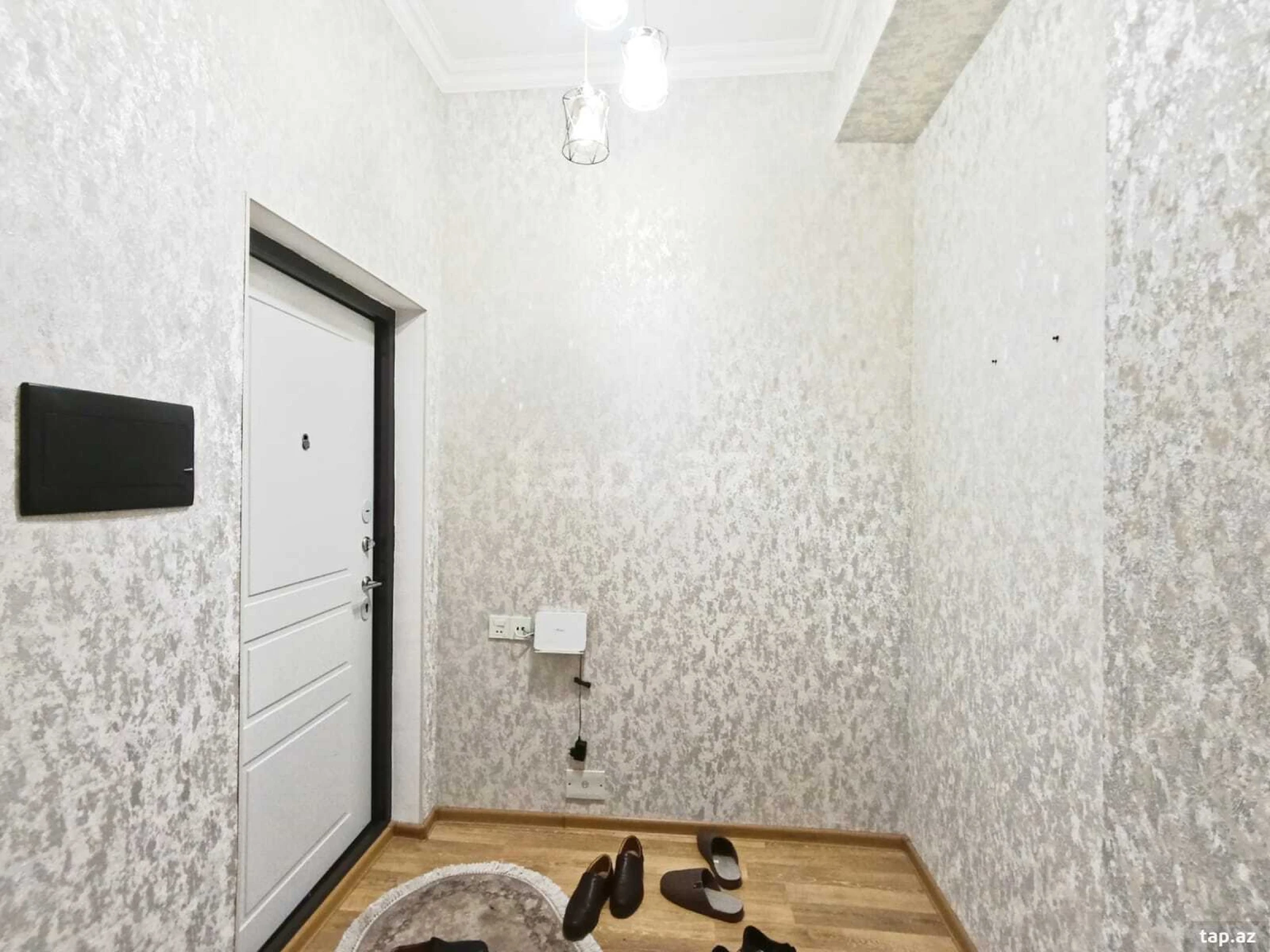 Kirayə verilir 2 otaqlı yeni tikili 60 m²