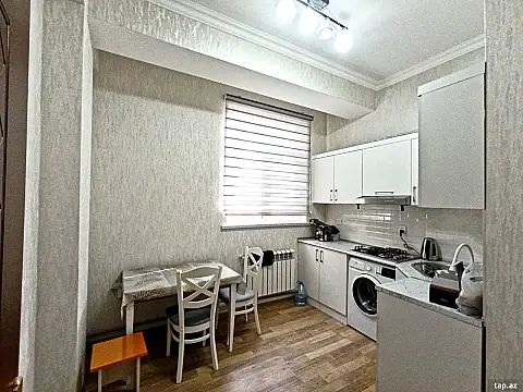 Kirayə verilir 2 otaqlı yeni tikili 60 m²