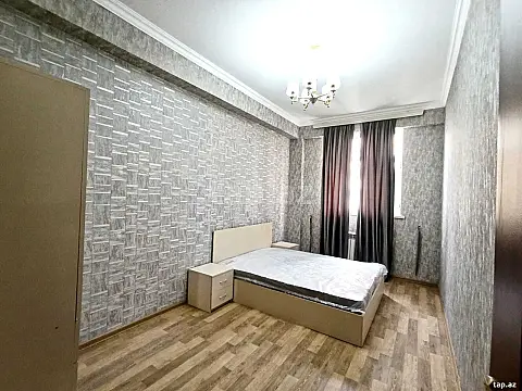 Kirayə verilir 2 otaqlı yeni tikili 60 m²
