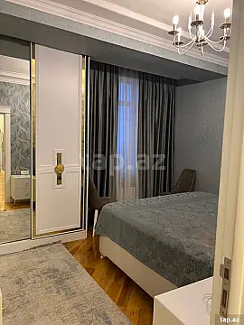 Kirayə verilir 3 otaqlı yeni tikili 110 m²