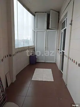 Kirayə verilir 3 otaqlı yeni tikili 160 m²