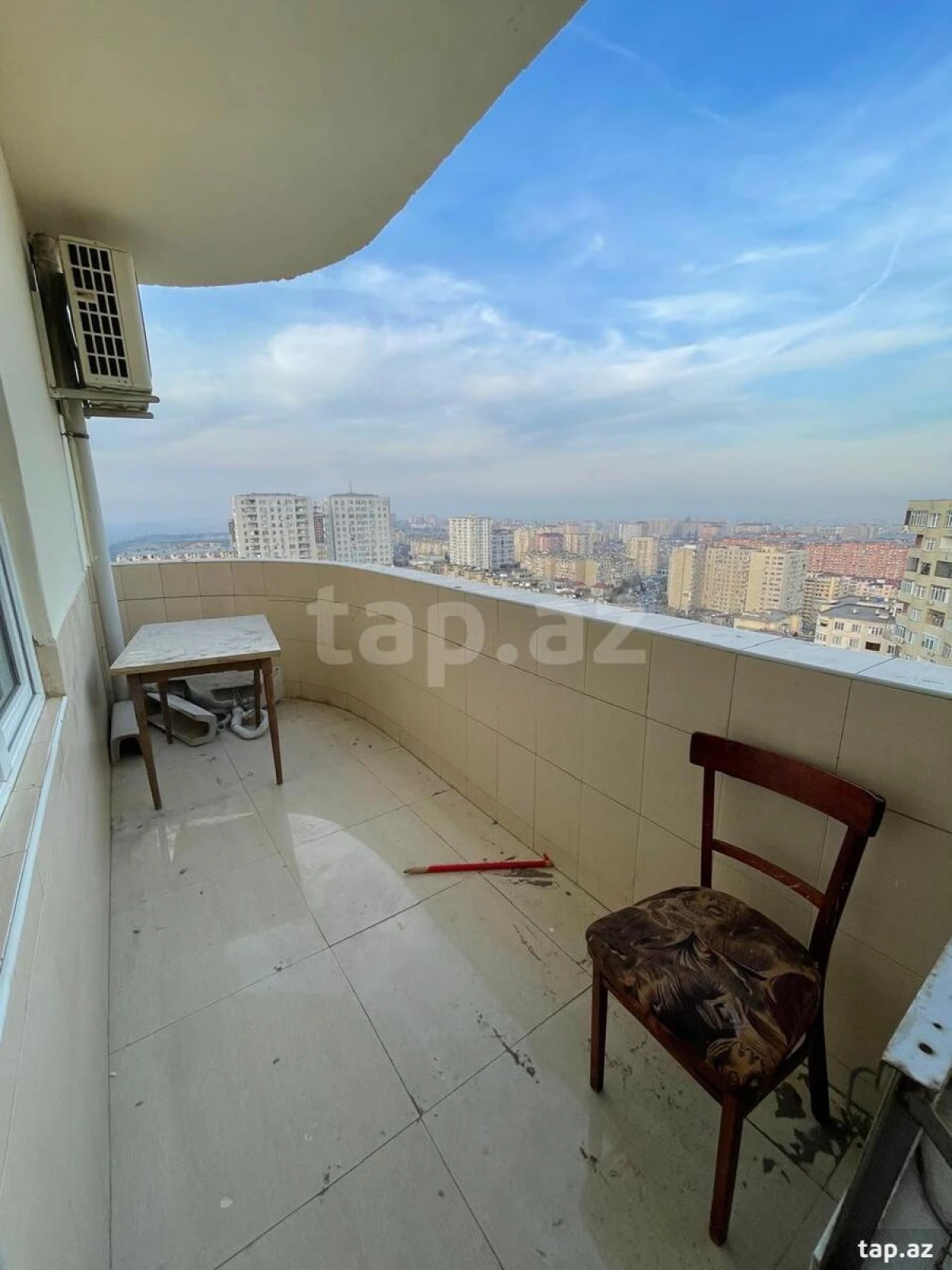 Satılır 3 otaqlı yeni tikili 150 m²