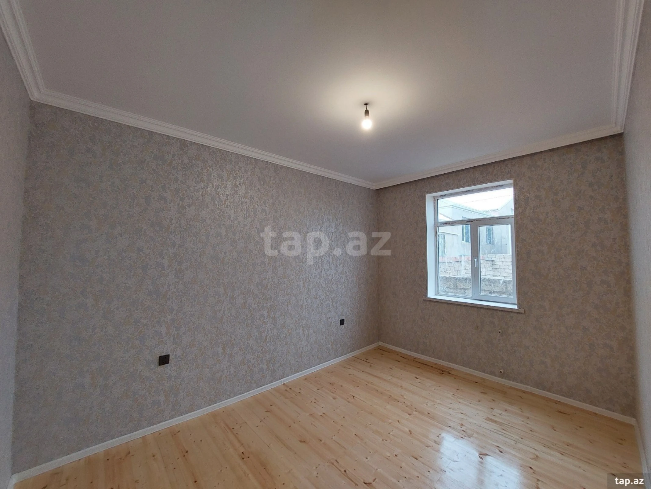 Satılır 3 otaqlı həyət evi