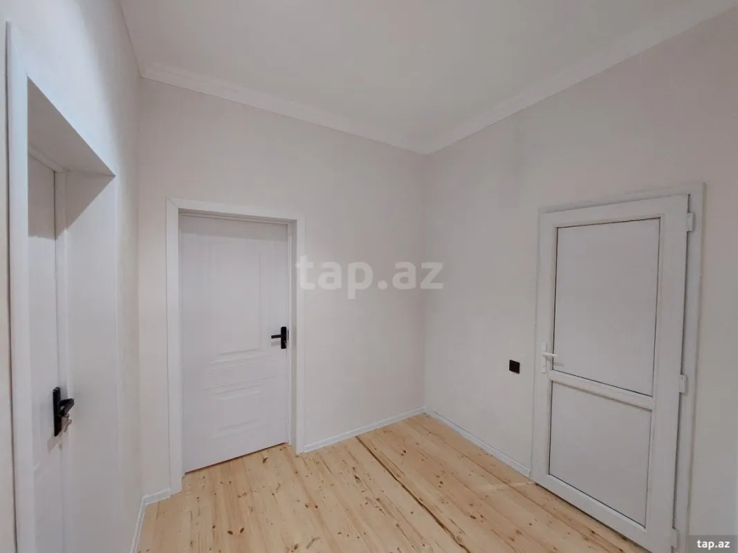 Satılır 3 otaqlı həyət evi