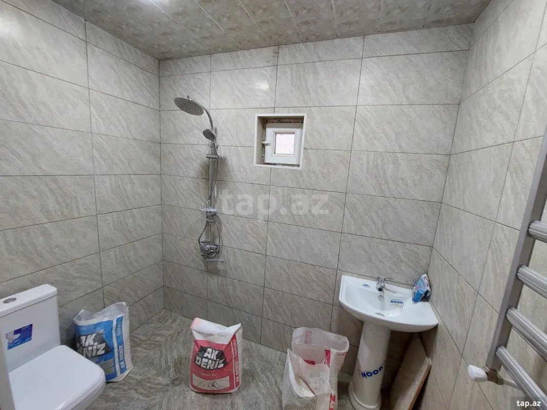 Satılır 3 otaqlı həyət evi