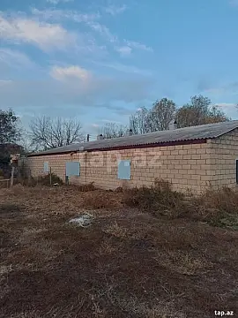 Satılır 4 otaqlı həyət evi