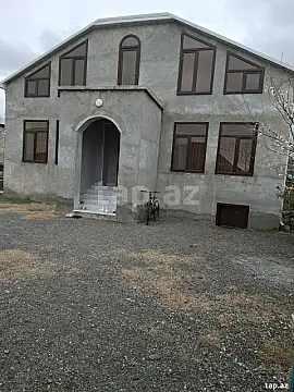 Satılır 3 otaqlı həyət evi
