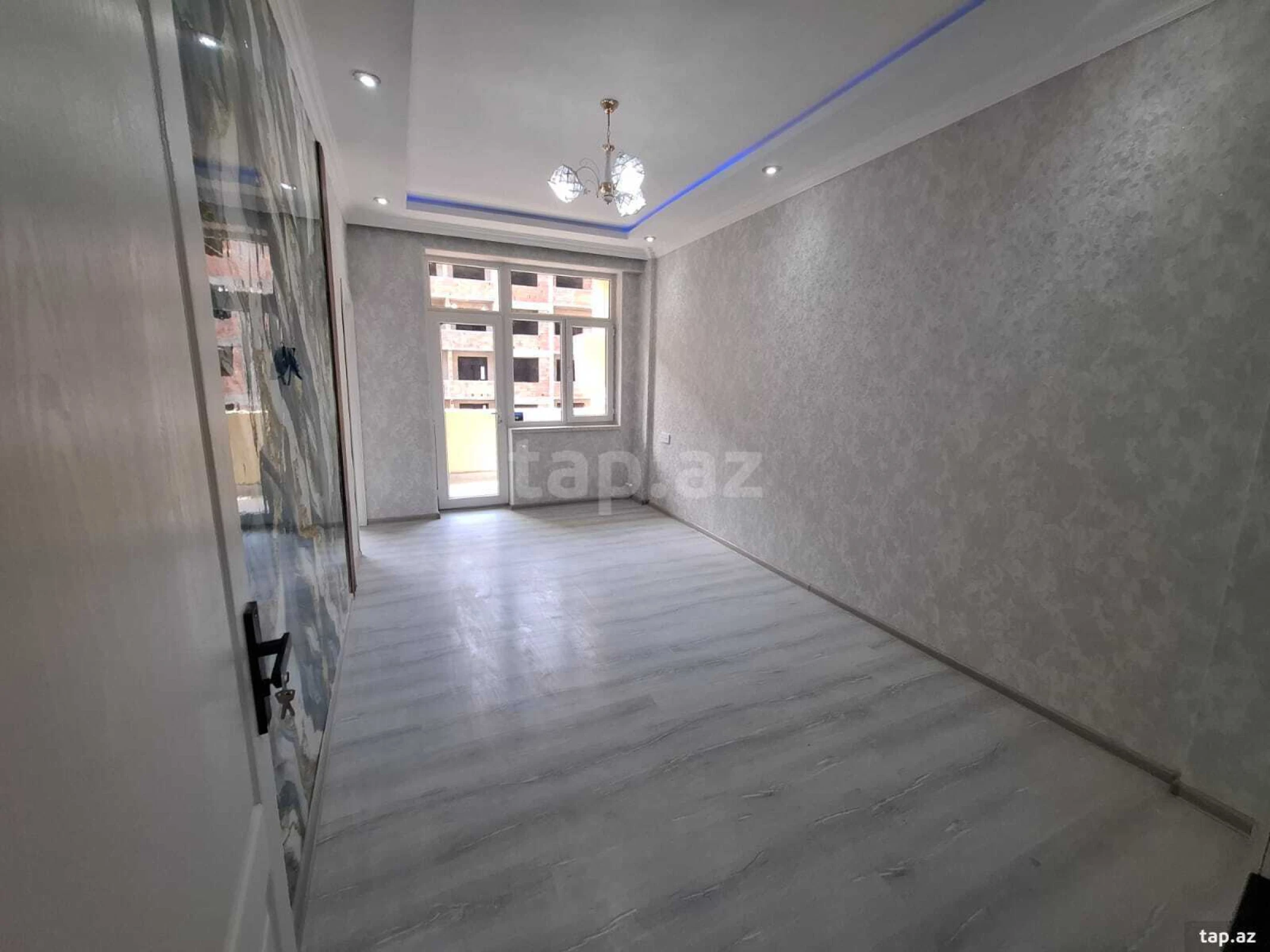 Kirayə verilir 3 otaqlı yeni tikili 65 m²