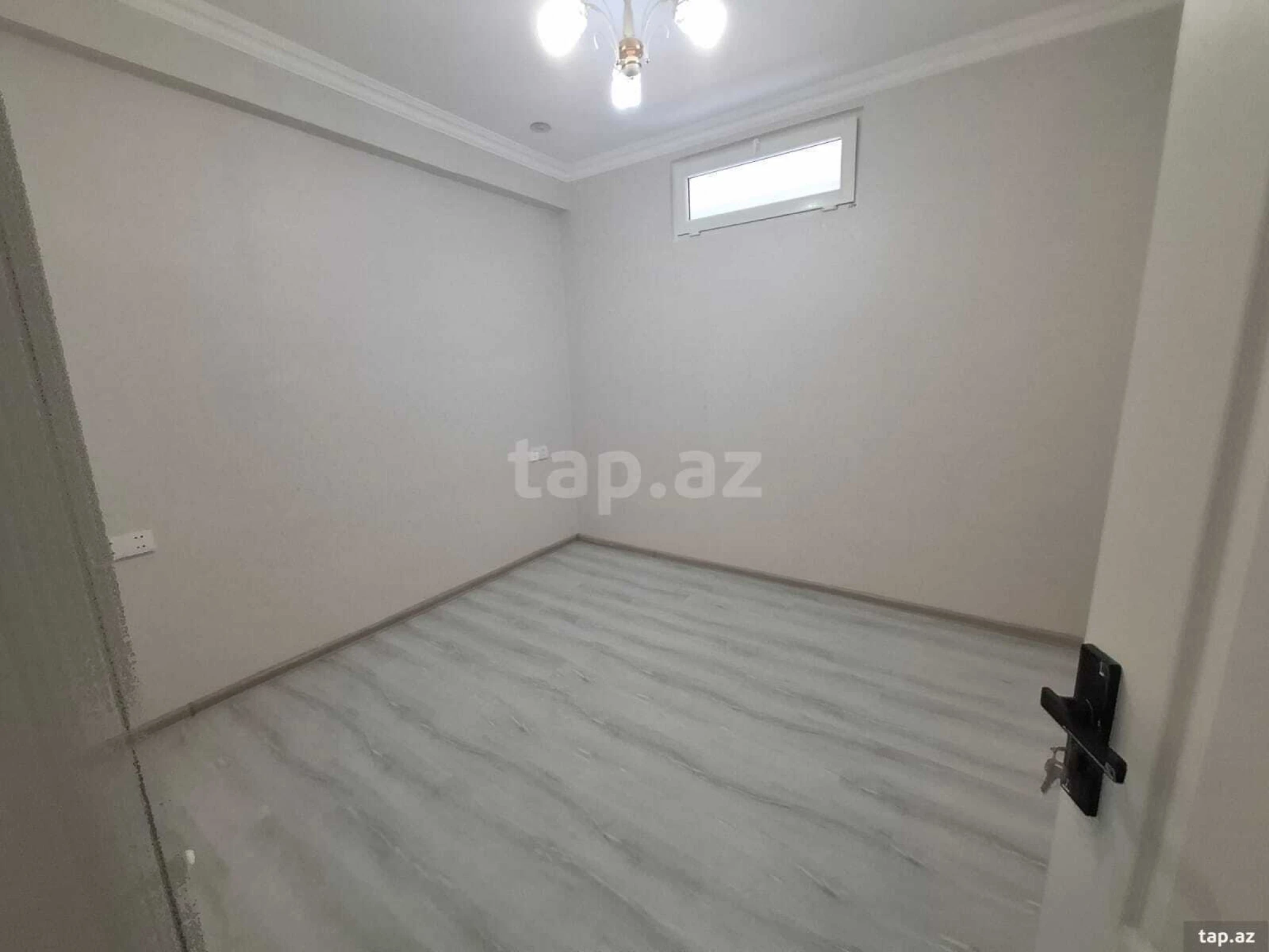 Kirayə verilir 3 otaqlı yeni tikili 65 m²