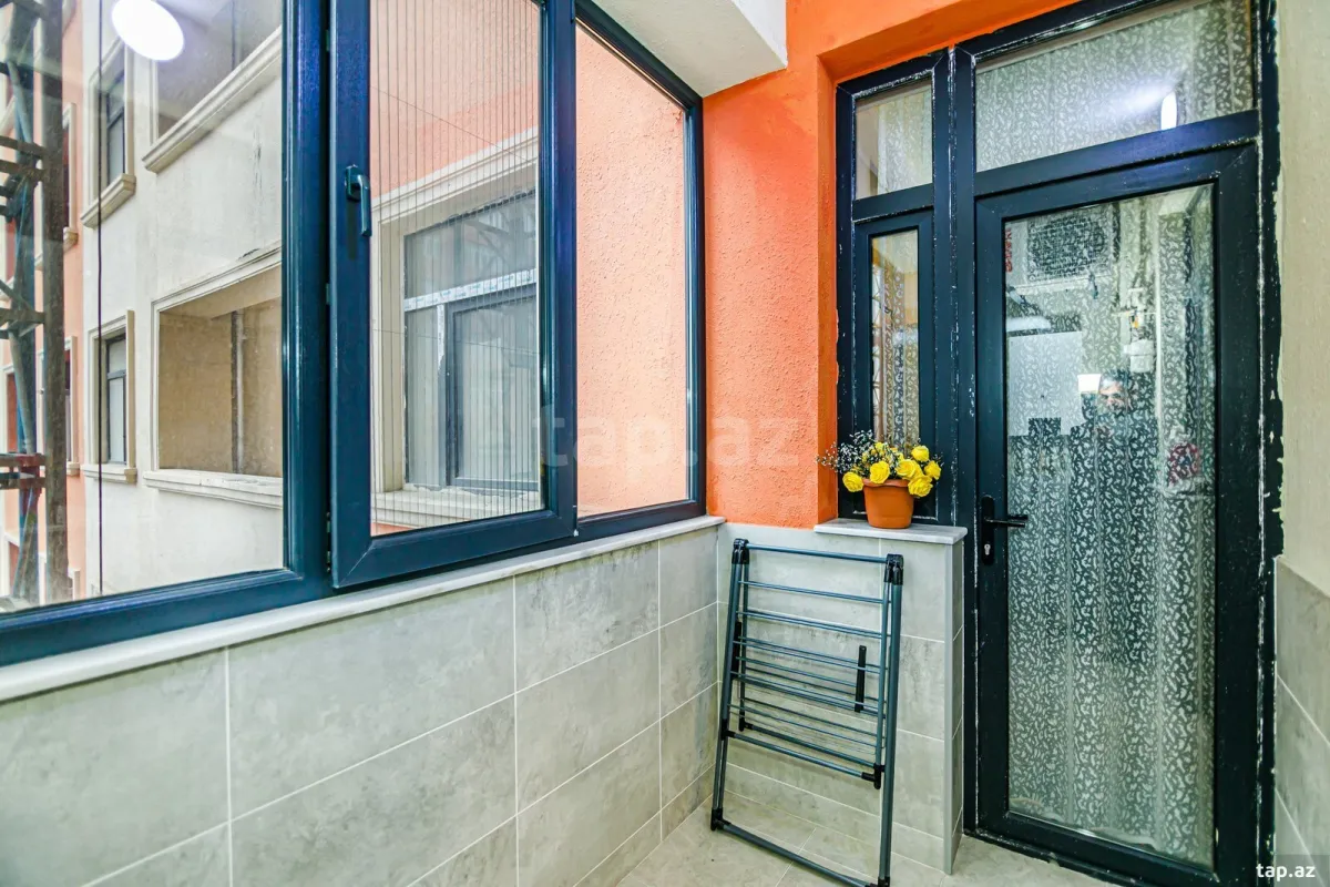 Kirayə verilir 2 otaqlı yeni tikili 64 m²