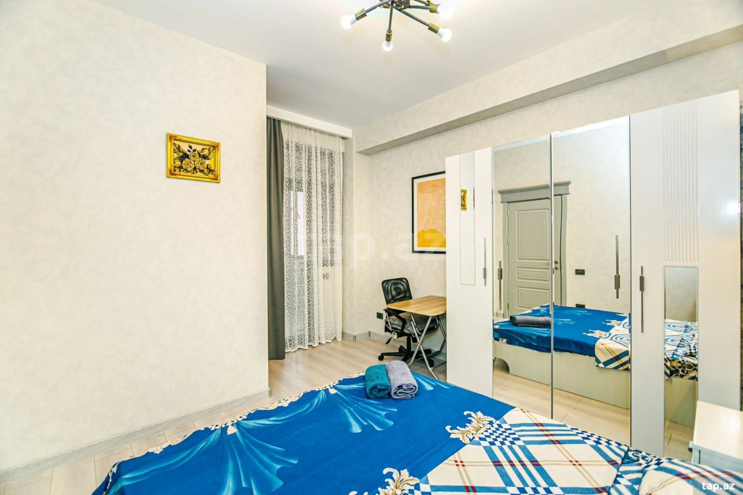 Kirayə verilir 2 otaqlı yeni tikili 64 m²