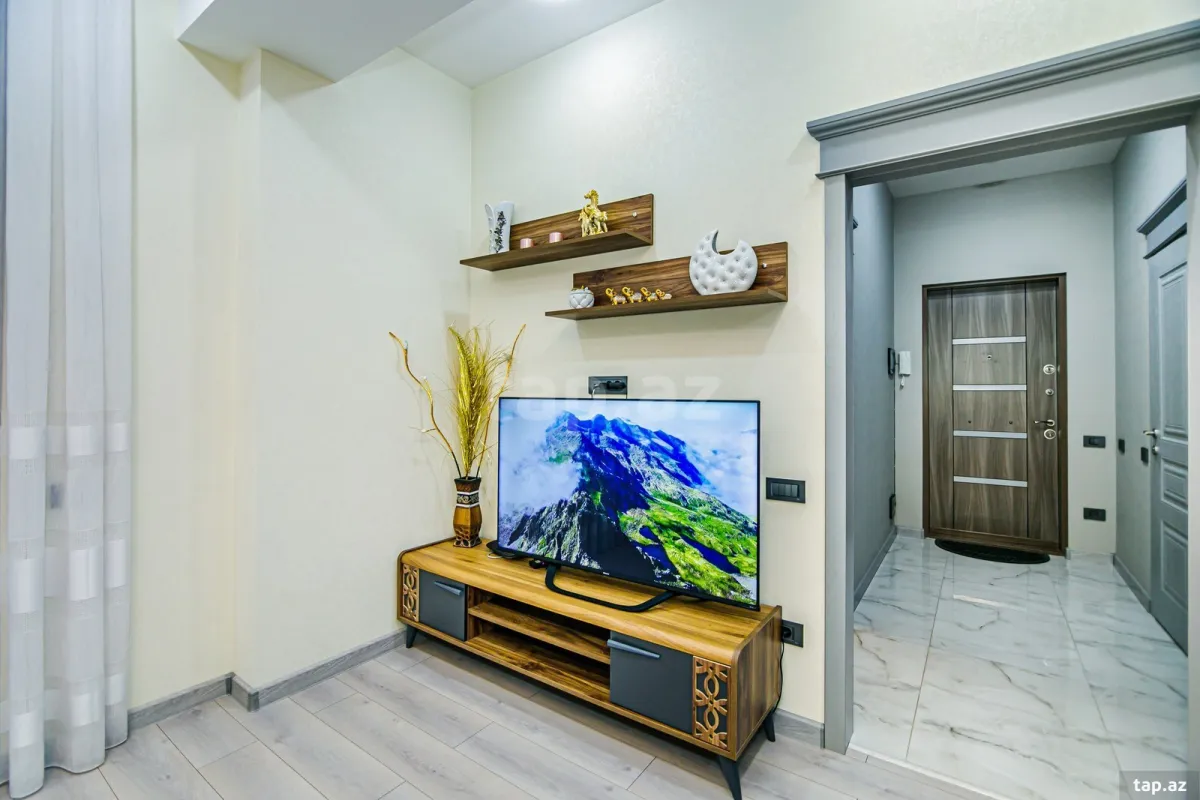 Kirayə verilir 2 otaqlı yeni tikili 64 m²