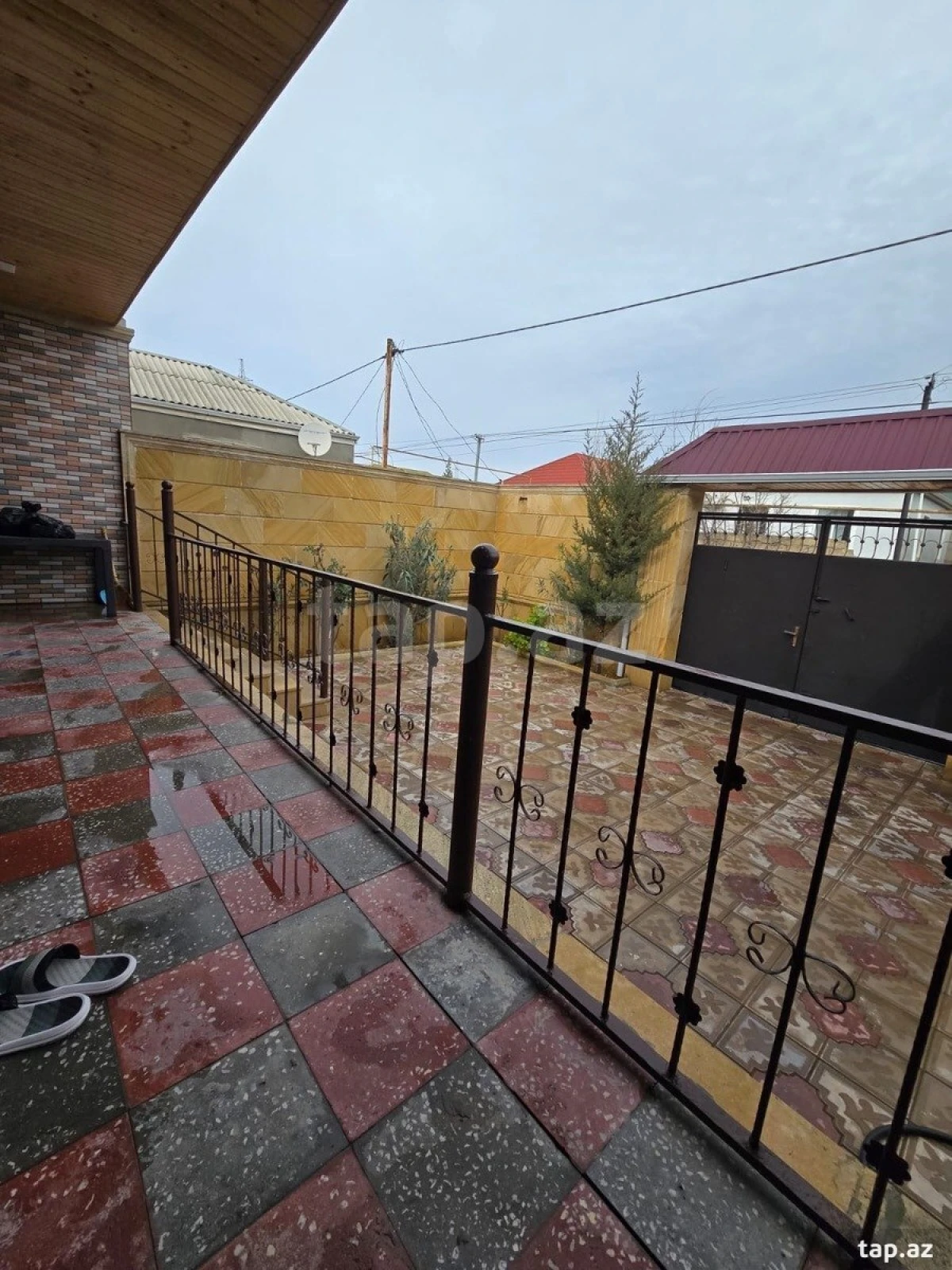 Satılır 3 otaqlı həyət evi