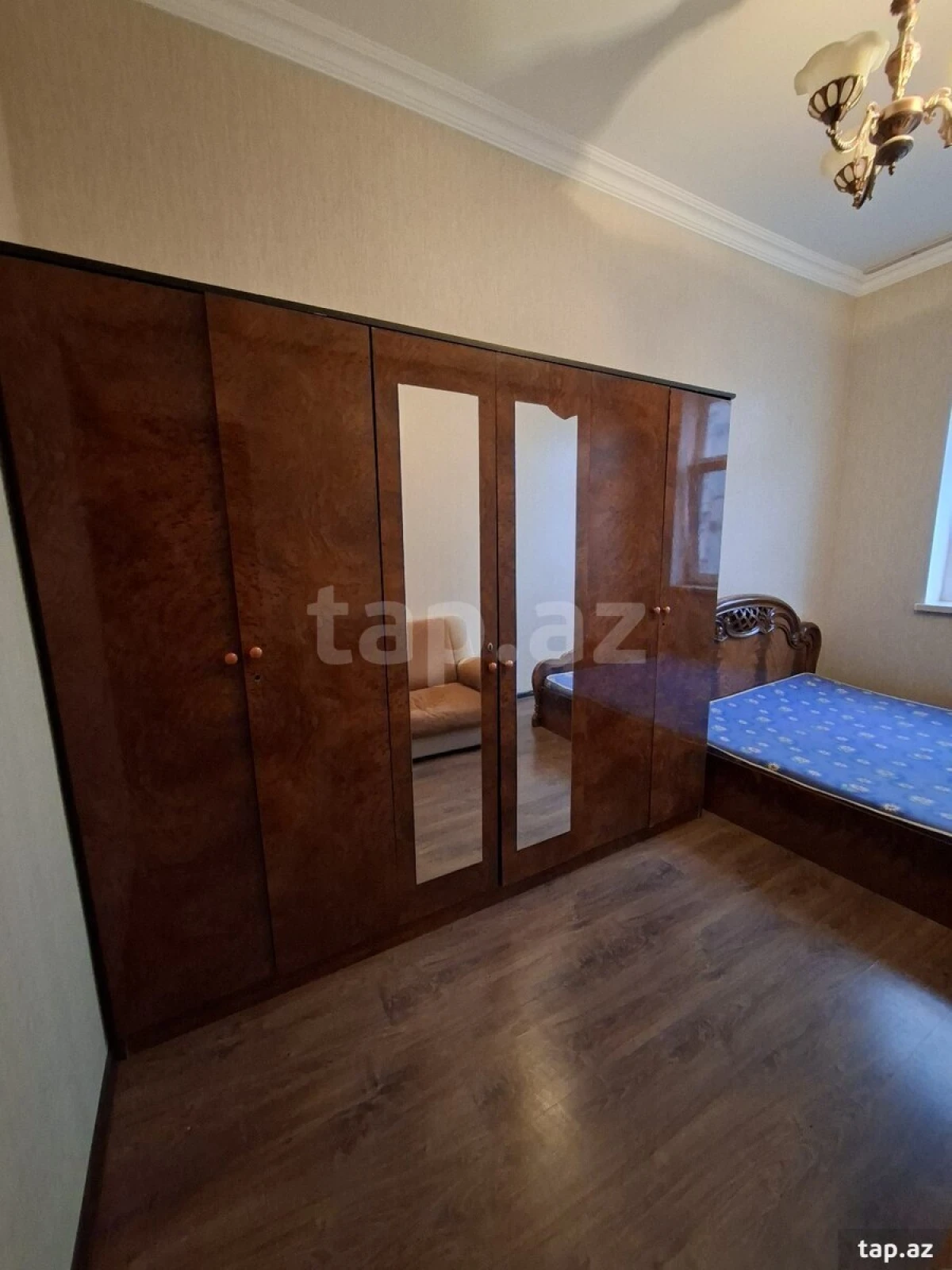 Kirayə verilir 2 otaqlı yeni tikili 80 m²