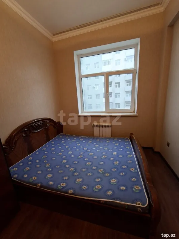 Kirayə verilir 2 otaqlı yeni tikili 80 m²