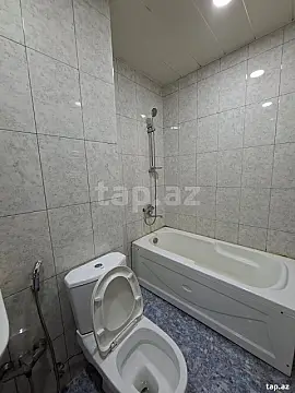 Kirayə verilir 2 otaqlı yeni tikili 80 m²