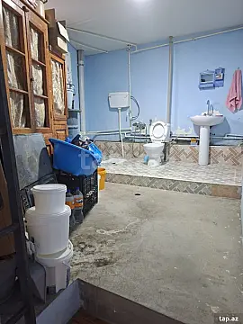 Satılır 6 otaqlı həyət evi