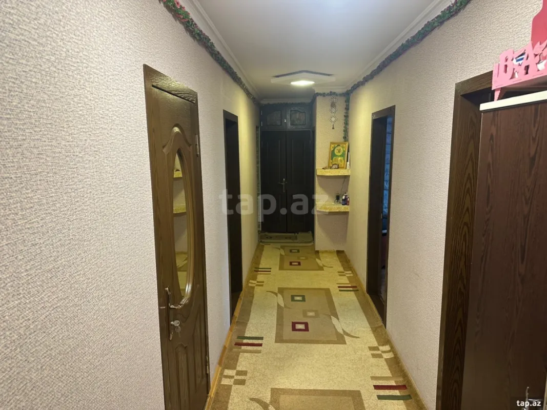 Satılır 4 otaqlı həyət evi