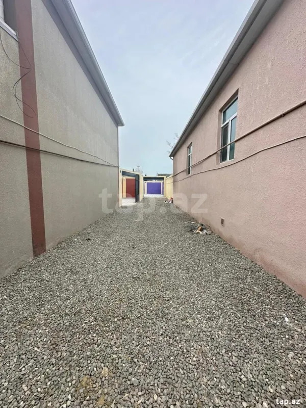 Satılır 4 otaqlı həyət evi