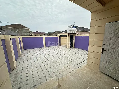 Satılır 4 otaqlı həyət evi