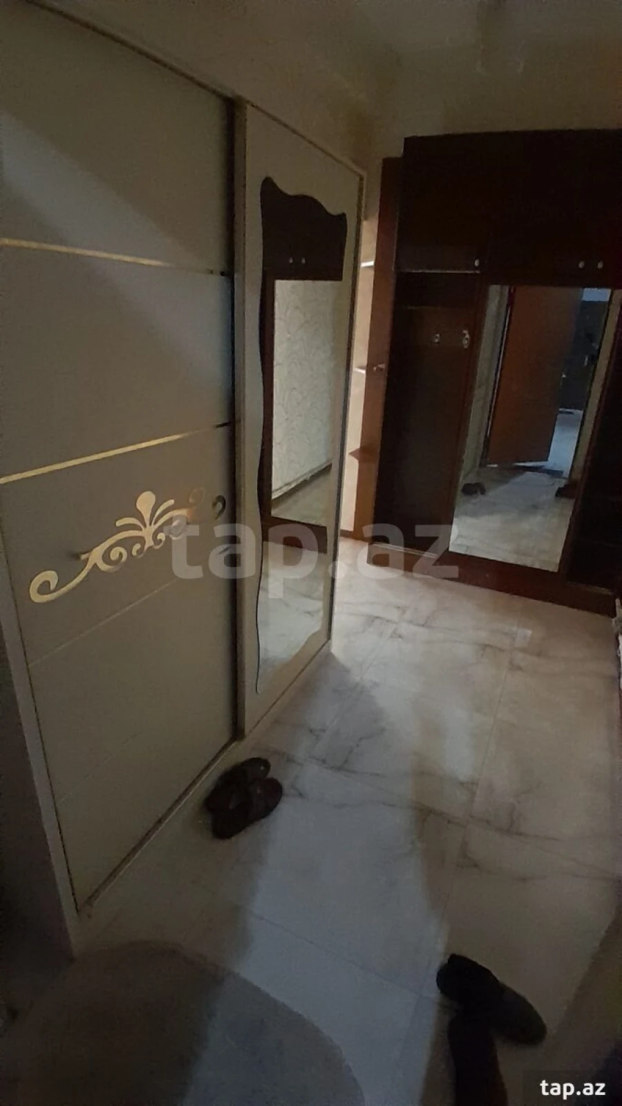 Kirayə verilir 2 otaqlı yeni tikili 75 m²