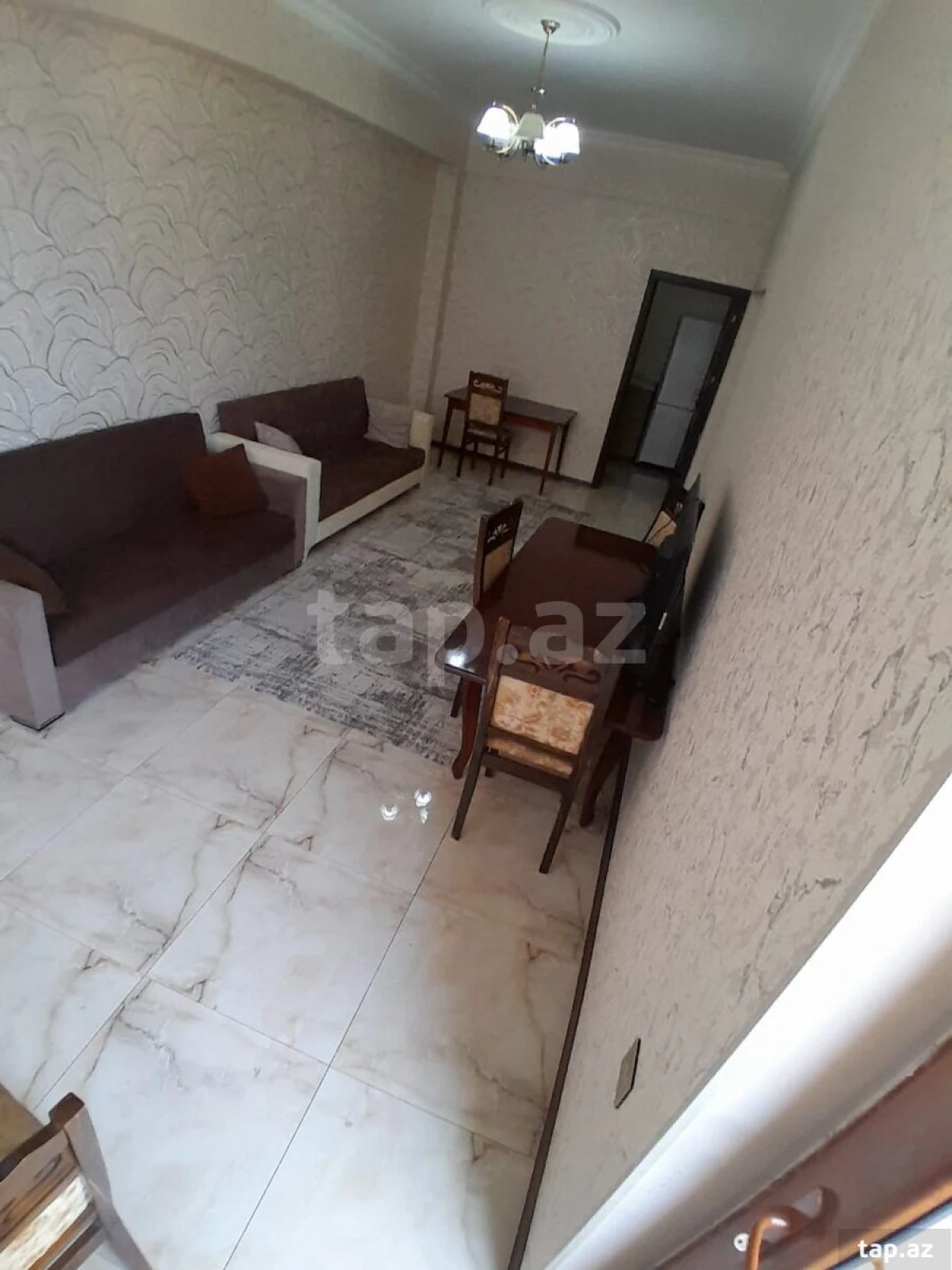 Kirayə verilir 2 otaqlı yeni tikili 75 m²