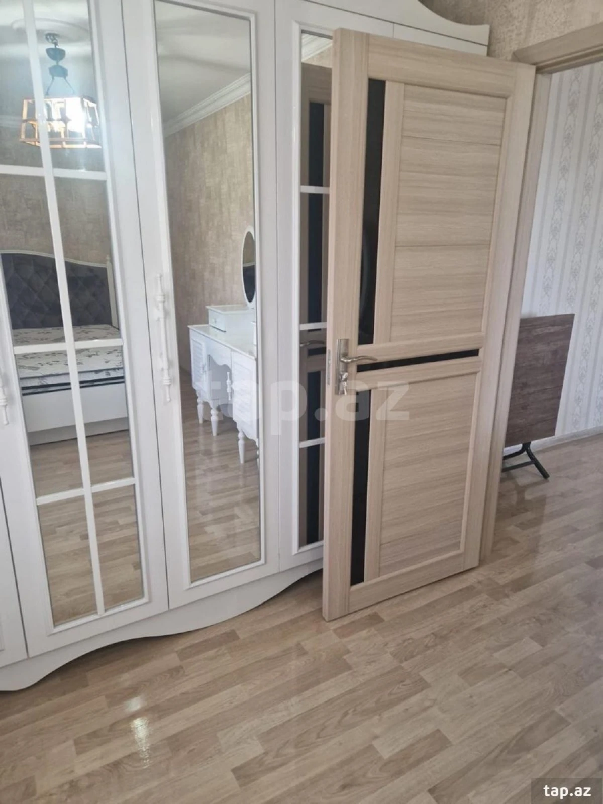 Kirayə verilir 2 otaqlı mənzil 60 m²