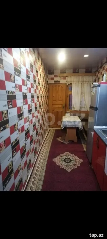 Satılır 6 otaqlı həyət evi