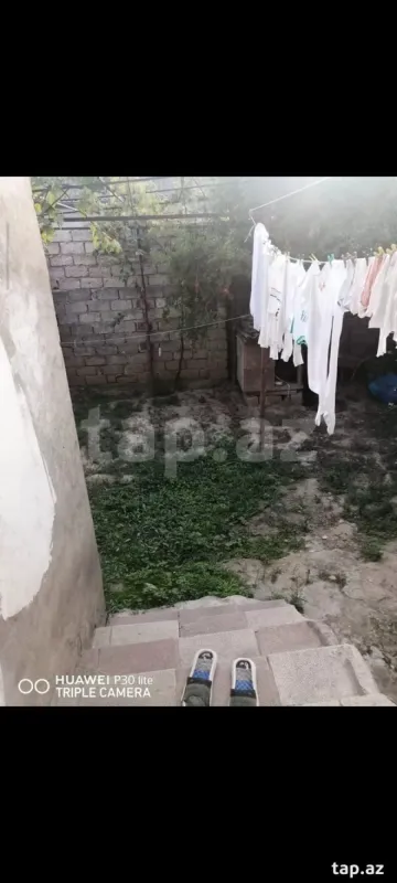 Satılır 6 otaqlı həyət evi