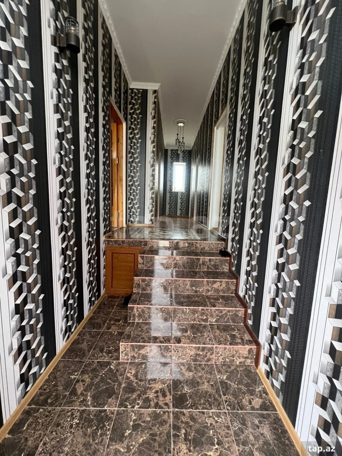 Satılır 3 otaqlı həyət evi