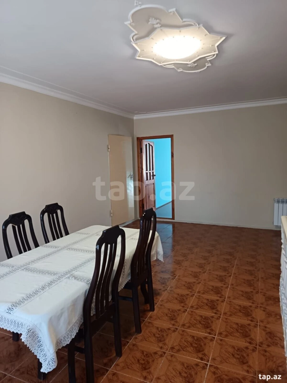 Satılır 5 otaqlı həyət evi