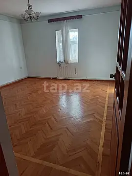 Satılır 5 otaqlı həyət evi