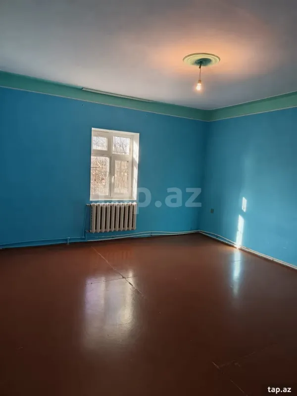 Satılır 5 otaqlı həyət evi