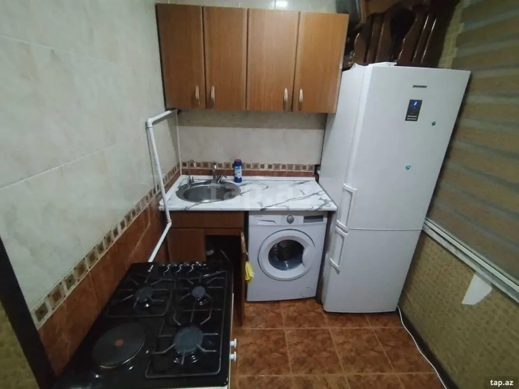 Kirayə verilir 2 otaqlı mənzil 50 m²