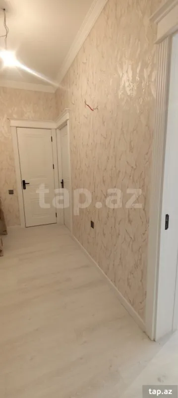 Satılır 2 otaqlı yeni tikili 75 m²