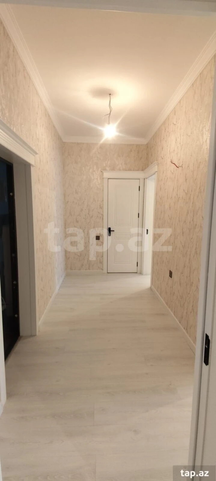 Satılır 2 otaqlı yeni tikili 75 m²