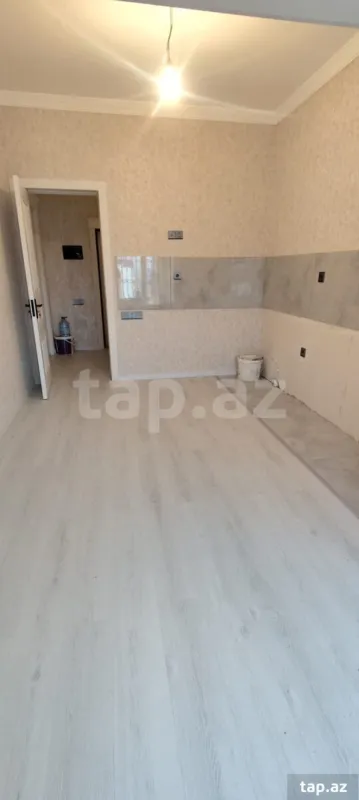 Satılır 2 otaqlı yeni tikili 75 m²