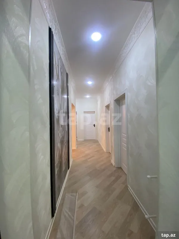 Satılır 4 otaqlı həyət evi