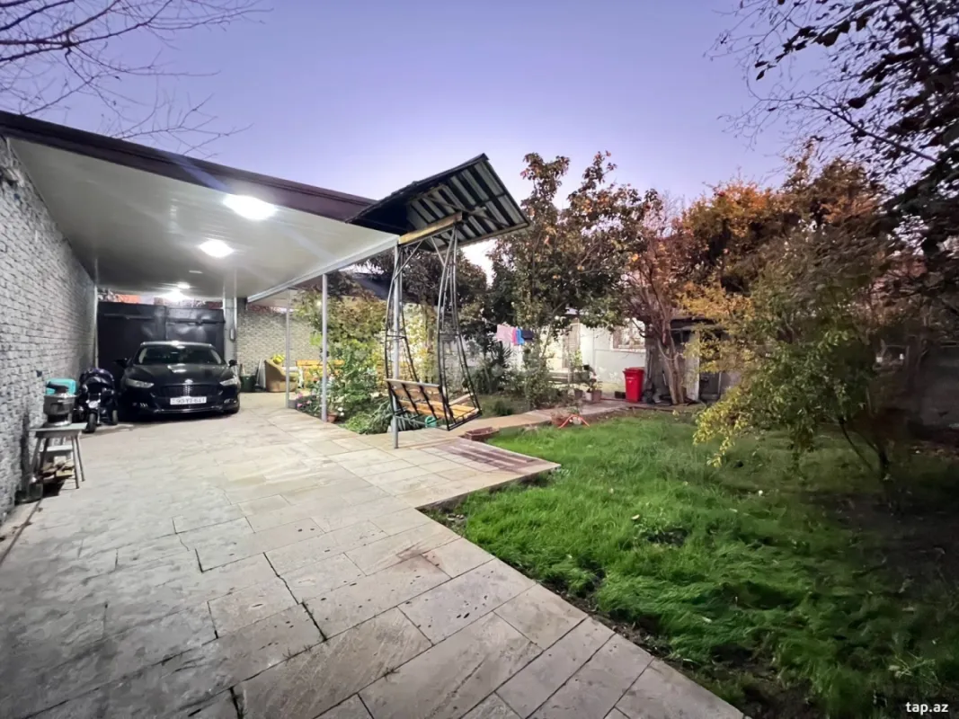 Satılır 4 otaqlı həyət evi