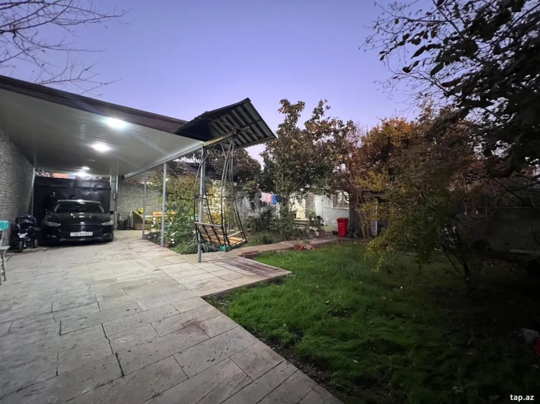 Satılır 4 otaqlı həyət evi